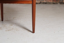 Load image into Gallery viewer, Danish Midcentury Round Extending Teak Dining Table c.1960
