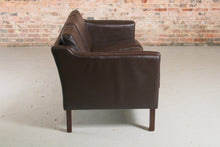 Load image into Gallery viewer, Danish Mid Century Brown Leather 3-Seater Sofa by Vemb Mobelfabrik, circa 1970s.
