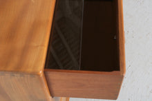 Load image into Gallery viewer, Mid Century Ercol Windsor Model 483 Vanity Chest Of Drawers With Mirror, circa 1960s.
